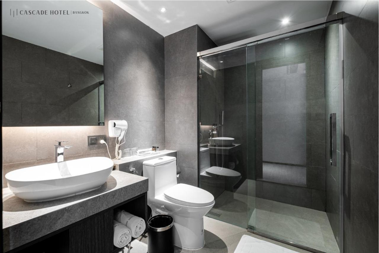 Cascade Hotel Бангкок Экстерьер фото