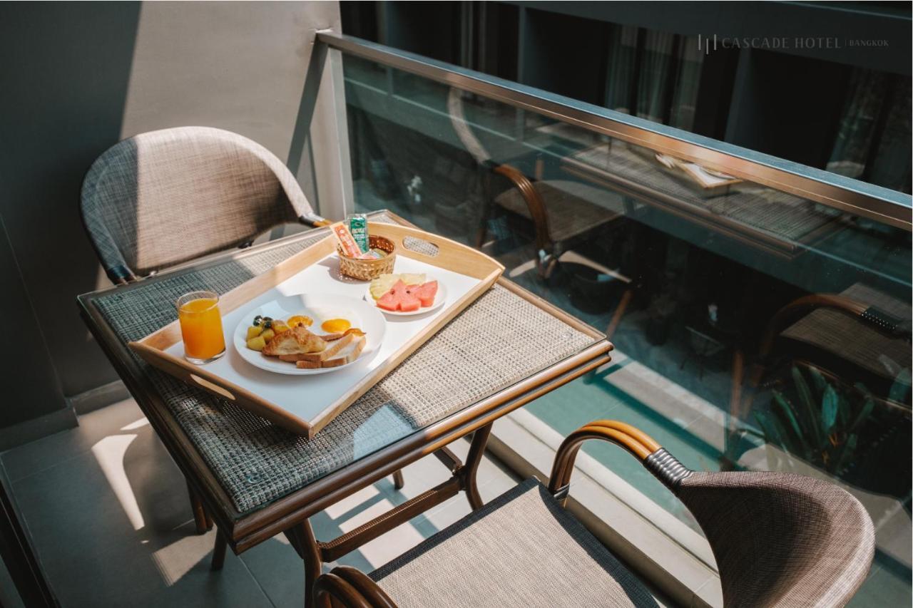 Cascade Hotel Бангкок Экстерьер фото